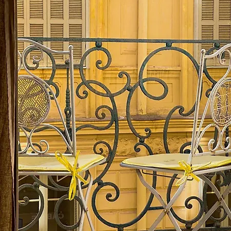Bohemian Hideaway In The Old Apartament Nicea